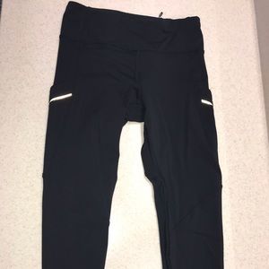 Lululemon cropped leggings
